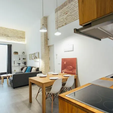 Amplio apartamento de diseño precioso con parking incluido en pleno centro-3