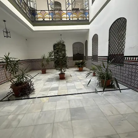 Pikis Center Sevilla-3