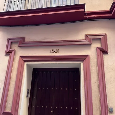 Apartamento con encanto muy céntrico en Pilatos Sevilla ideal para pareja-3