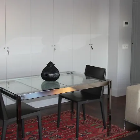 Spacious Apartment with Views of Plaza de España&María Luisa Park-3