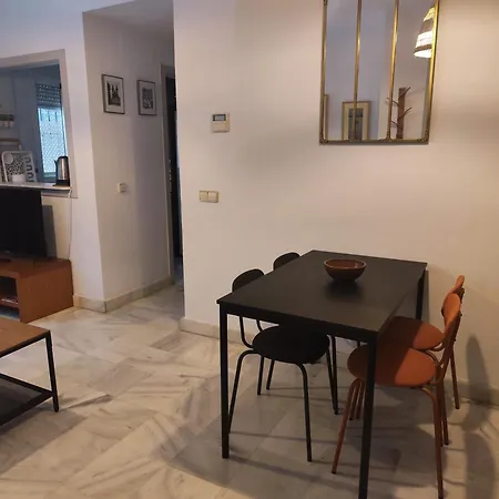 APARTAMENTO SAN LUIS. Plaza de Parking Gratis!!!-3