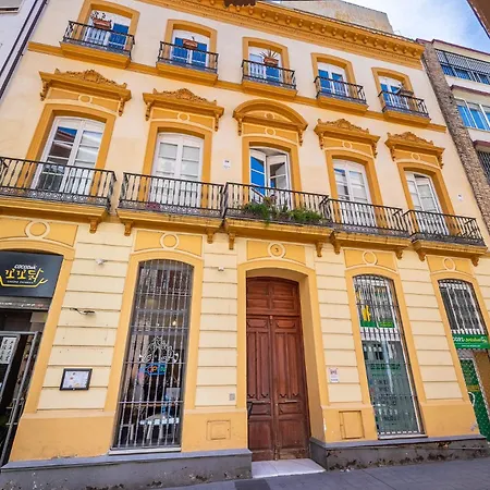 Casa Carmen en el centro de Sevilla-2