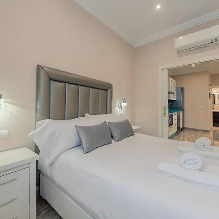 Isg Apartments Jose De Velilla Centro Parking-2