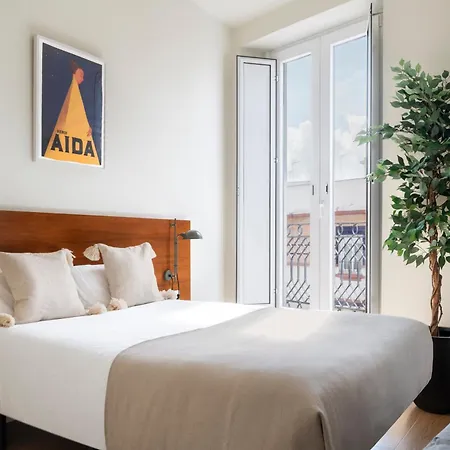 Opera Apartments Alameda-3