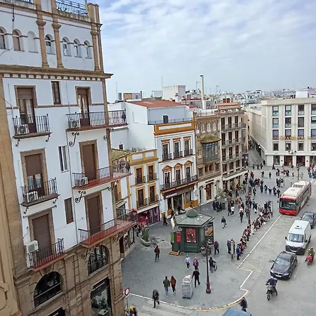 Sevilla Deluxe Suites-3