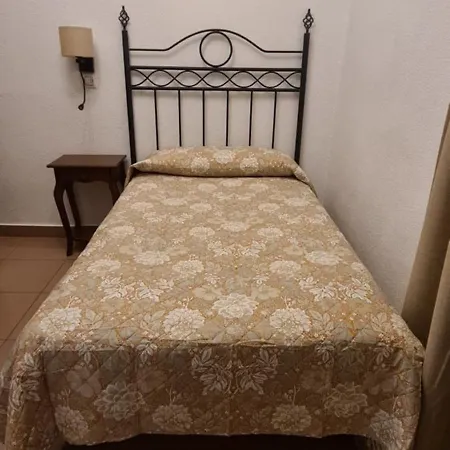 Hostal Trajano-2