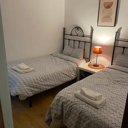 The Oasis One Spacious Apartment In Sevilla-3