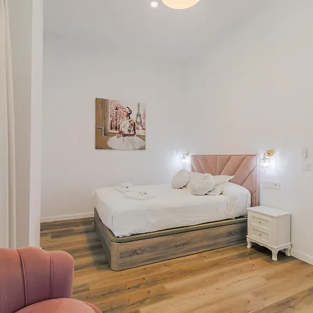 Luxury Apartment Mª Luisa Park&Plaza de España-3