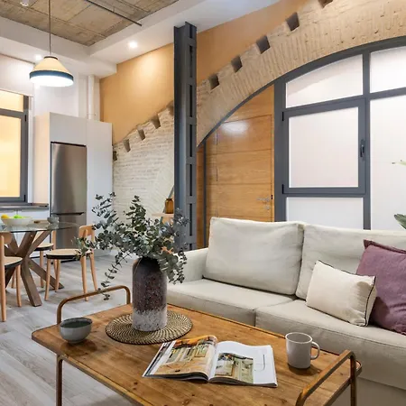 Suites Maestranza - Herreria By Magno Apartments-2