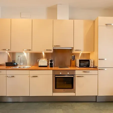 La Maestranza Charming One Or Two Bedrooms Apartments By Ocityzen-3