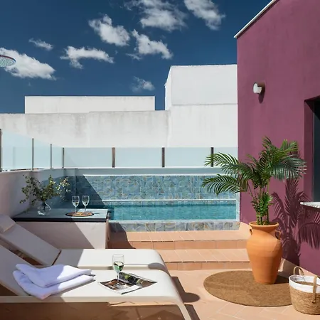 Magno Apartments Gallos-3