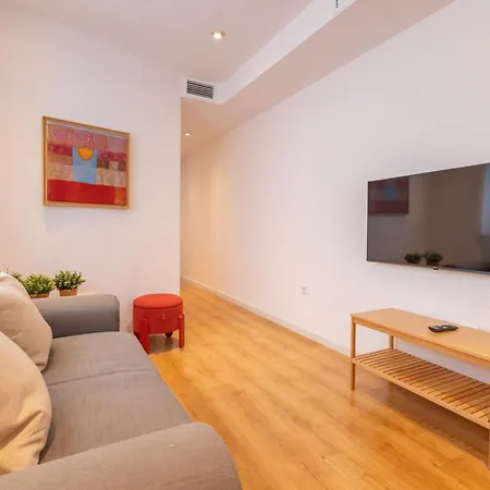 Charming 2 bedroom Apartment at Virgen de Begoña-2