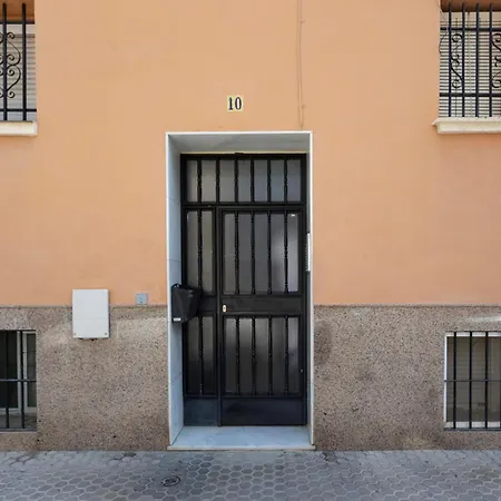 Beautiful Blue Triana Apartment-2