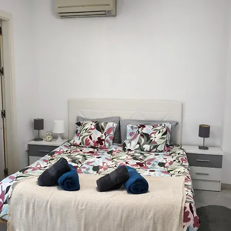 Wakeup Apartment-3