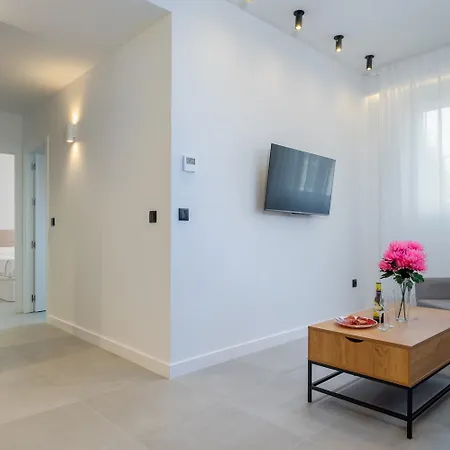 Panther Home Triana Deluxe-2