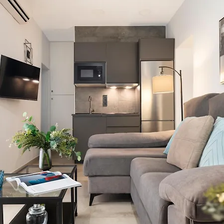 Magno Apartments Pureza Suite-2