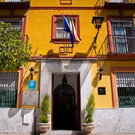 Hostal La Muralla-2