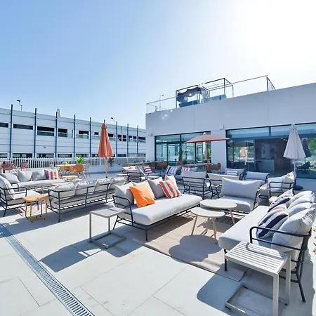 Canvas Sevilla Lago (Adults Only)-3