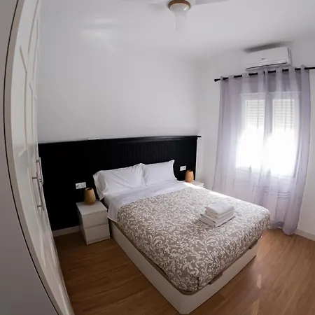 Lucky House-2