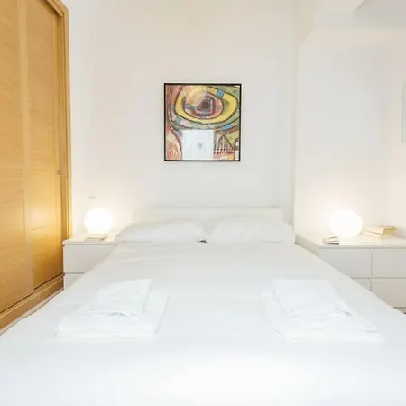 Bright&Wide 1Bd 2Bth- José Gestoso-2