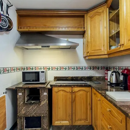 Bright Cozy- 1Bd 1Bth- La Alfalfa-2