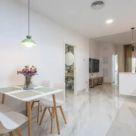 Bernaldez Suite - Vacacional Sevilla-3