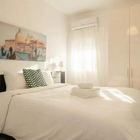 3 Bedroom Apartment In The Heart Of Triana-3