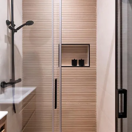 Magno Apartments Pureza Suite-2