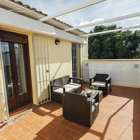 Spectacular Penthouse With Views 2Bd1Bth-3
