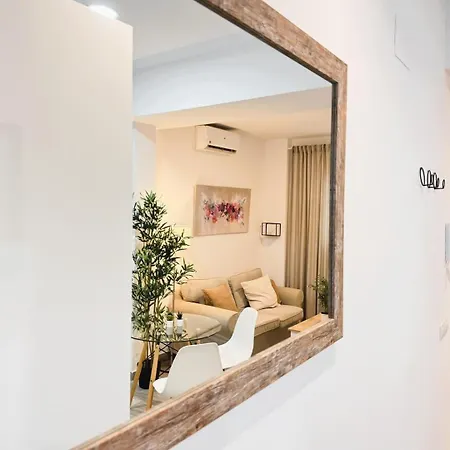 Cosy Apartment Close To City Center-2