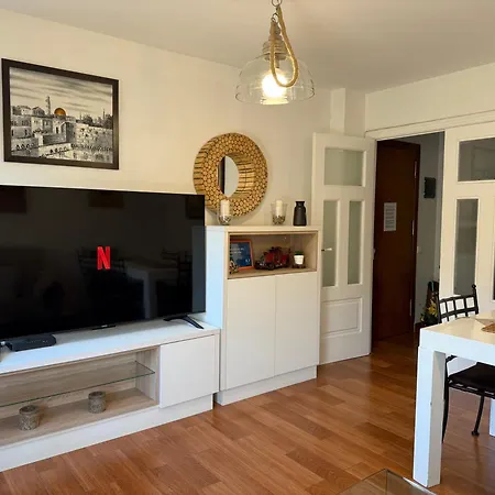Apartamento en Luis Montoto, Nervión. Céntrico-2