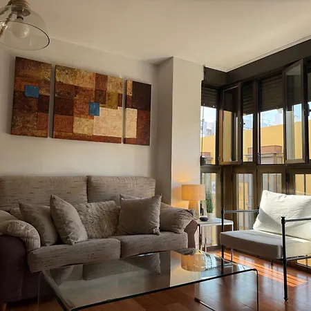 Apartamento en Luis Montoto, Nervión. Céntrico-3