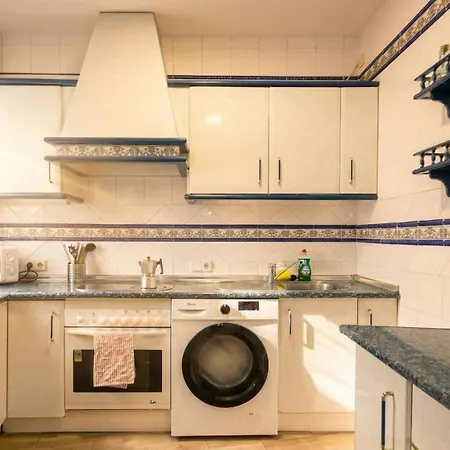3 Bedroom Apartment With Stunning Guadalquivir Views-2