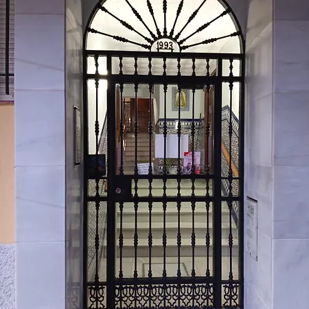 Apartamento Triana Maestro Guerrero-2