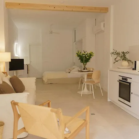 Hn Riverside Studio-2
