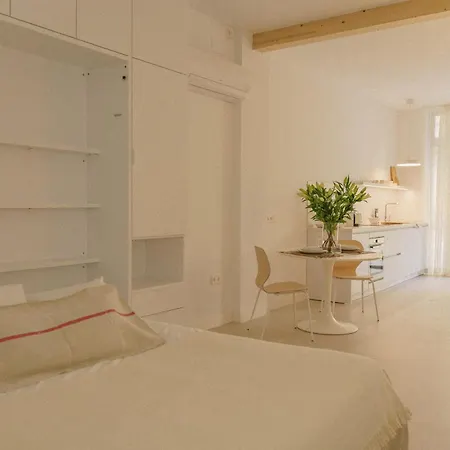 Hn Riverside Studio-2
