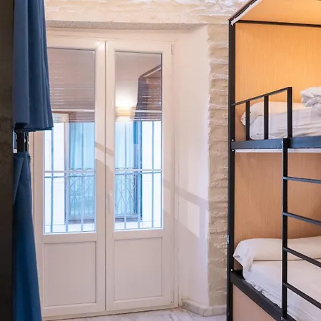 The Nomad Hostel&Pension-3
