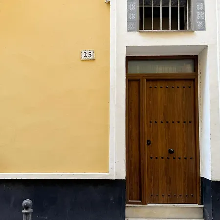 RentalSevilla Apartamento Luminoso en el Barrio Santa Cruz-3