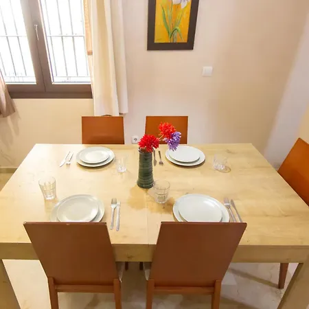 RentalSevilla Gran apartamento en Barrio Santa Cruz-2