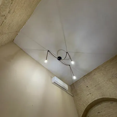 Coqueto loft en el casco antiguo de Triana-2