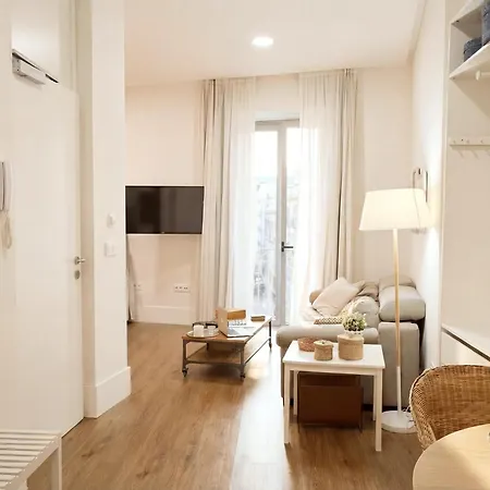 Sevilla Home Center Suites-3