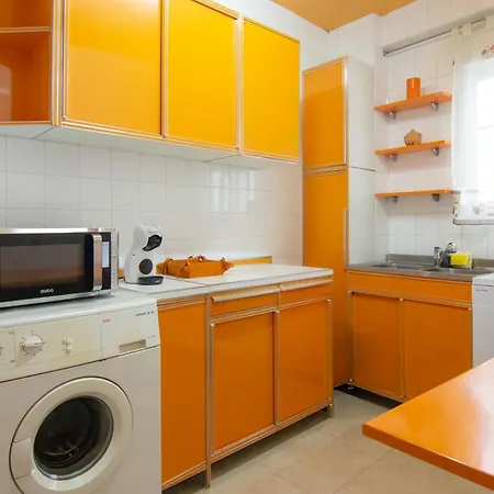 RentalSevilla Acogedor apartamento rodeado de palacios-3