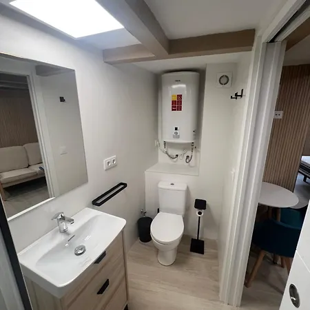 APARTAMENTOS EN ALAMEDA DE HERCULES SEVILLa-3