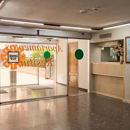 Apartamentos Resitur-2