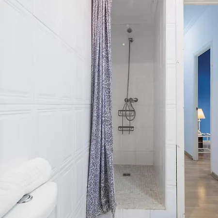 Juderia Center Premium Suites Free-3