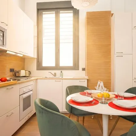 Oasis In The Heart Of Seville - 2 Bedroom Apt With Free Parking-2