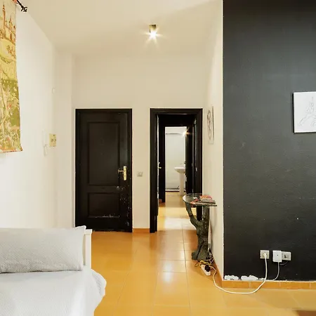 Conde Center Premium Suites-3