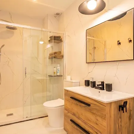 Bright Sunny 2Br Island Kitchen In Los Remedios-2