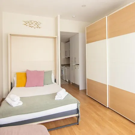 RentalSevilla Emblemático apartamento en la Campana-3