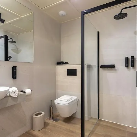 Genteel Home San Francisco Suites-2